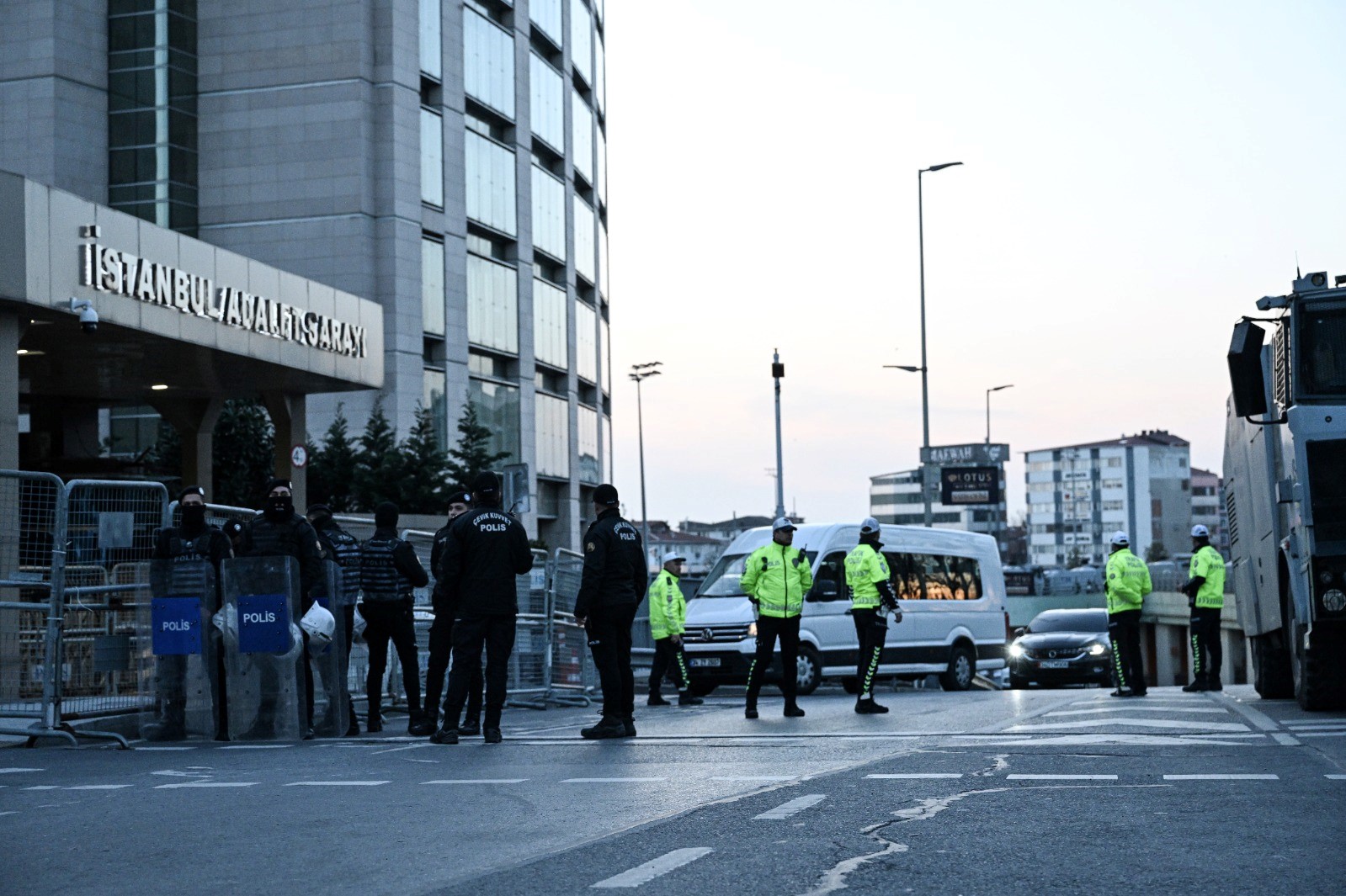 İstanbul Adalet Sarayı