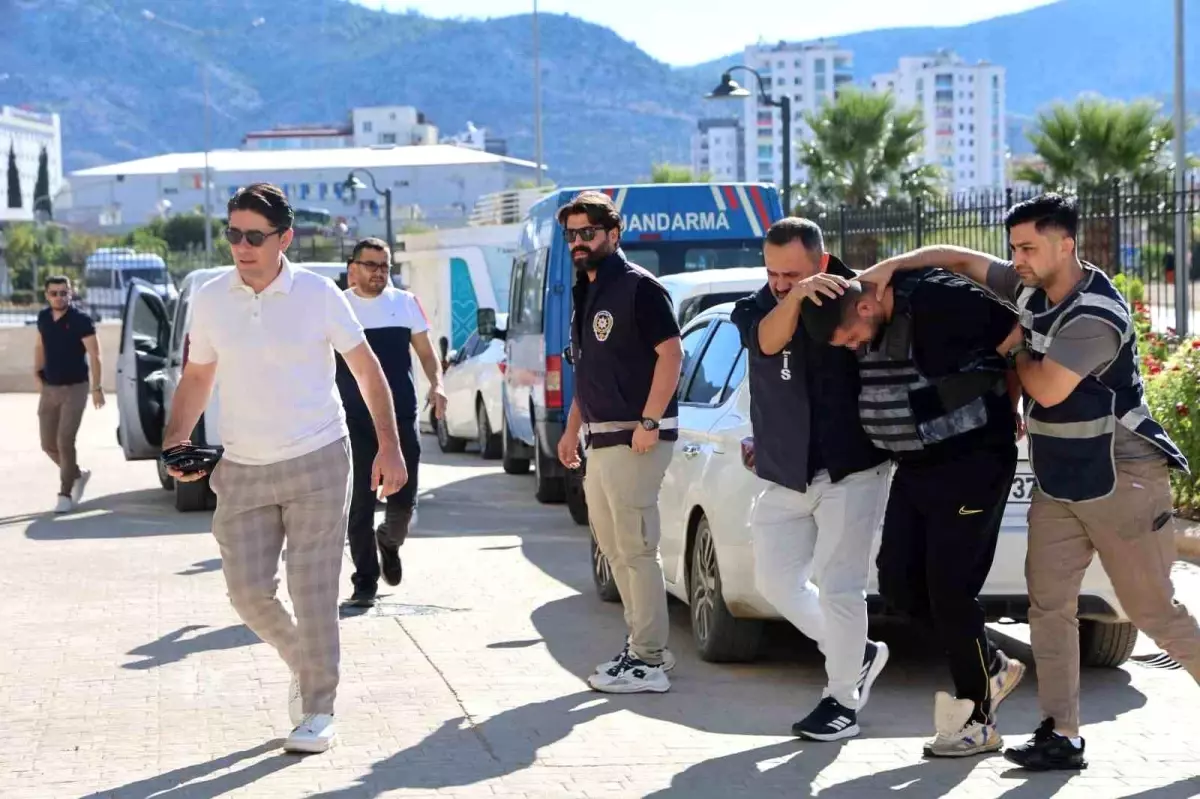 adanada dugun onunde silahli kavga 1 olu UsRd1bGO