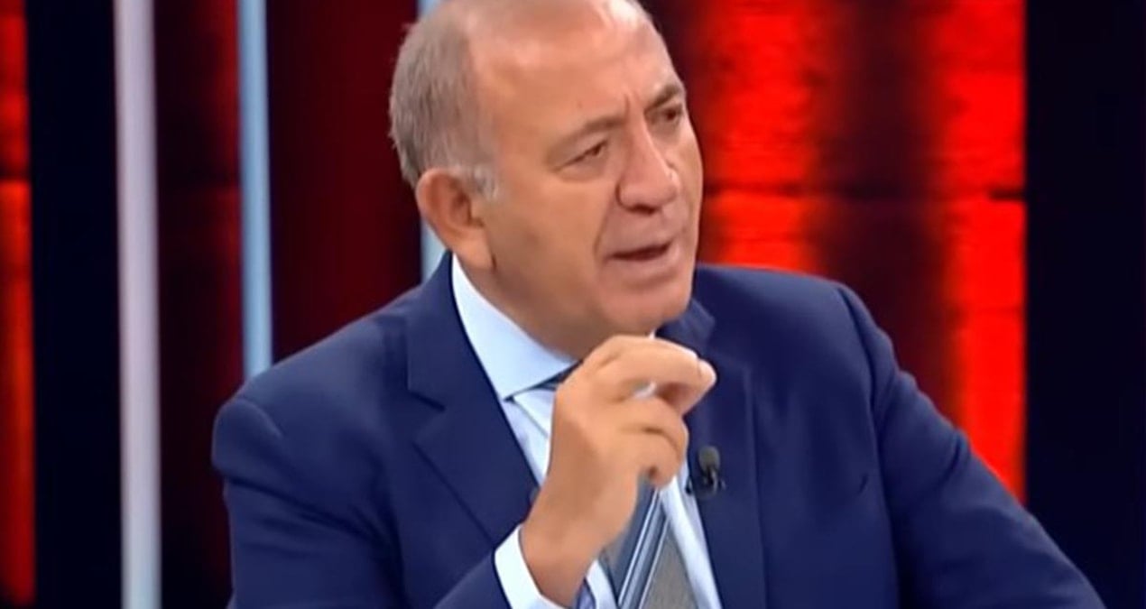 gursel tekin kendisini elestirebilecek isimleri saydi ama o profesor elestiremez BfPhTaKj