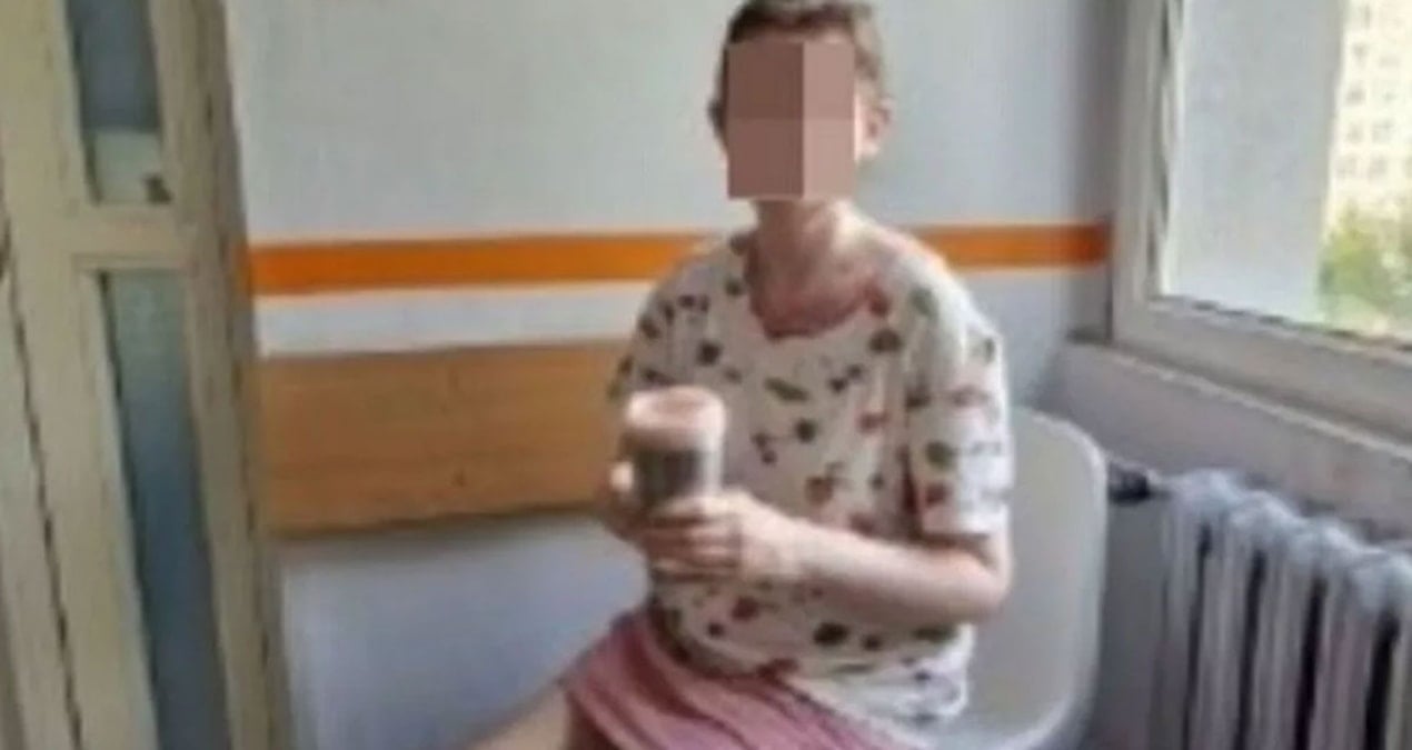 ailesi 27 yil boyunca bir odada hapis tuttu annesinin ilk sozleri kan dondurdu rNrXna6D.jpg