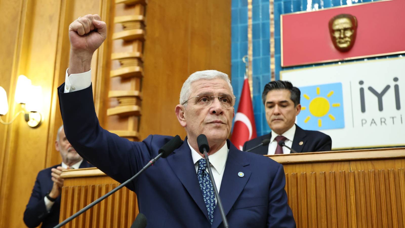 dervisoglu pkknin kan akittigi 41 yilin 23 yilinda erdogan vardi bundan evvelki devlet politikasi terorlu turkiye miydi XzjZul2j.png