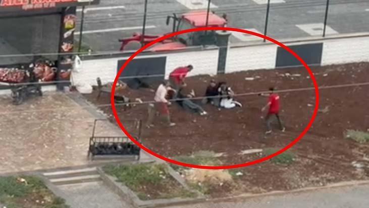 diyarbakirda kasap dukkaninda kanli hesaplasma 2 olu 2 yarali goruntuler ortaya cikti Quw1q2Zl.jpg