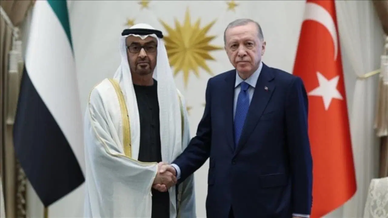 erdogan-bae-devlet-baskani-ile-gorustu-DZukxkZc