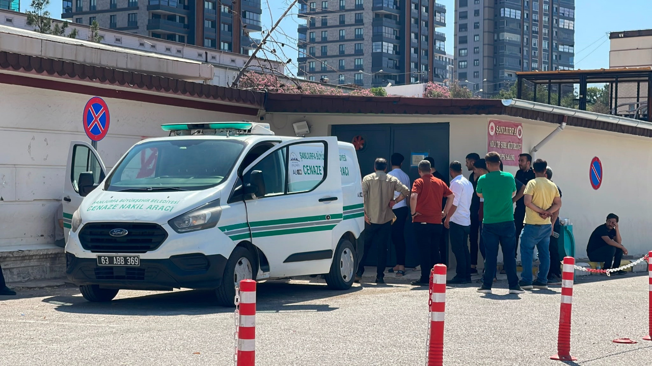 Şanlıurfa’da şüpheli ölüm: 4 çocuk annesi evinde ölü bulundu!