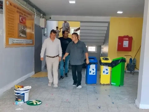 Edirne kesandaki okullarda yaz donemi bakim ve onarim calismalari suruyor t7MsAIRH